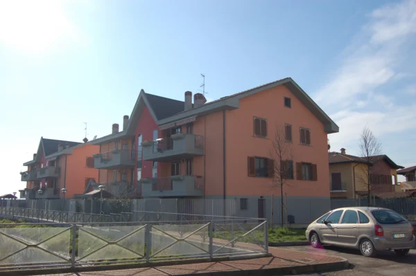 Vermezzo, Residenza Giulia