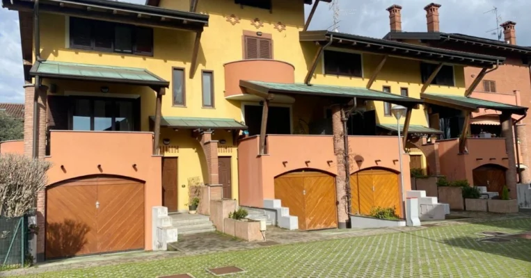 Servigo Via San Cristoforo Villa vendita 1