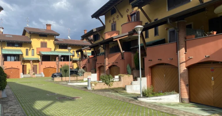 Servigo Via San Cristoforo Villa vendita 2
