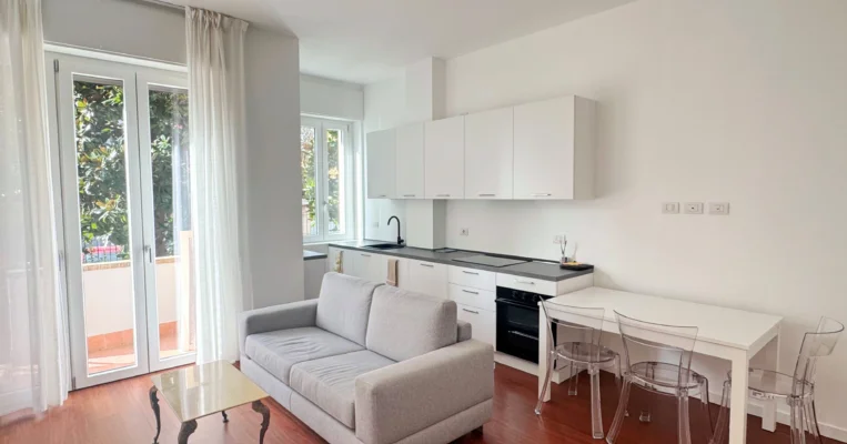 Servigo Carnevali bilocale affitto 03