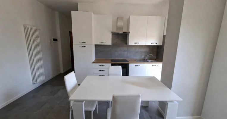 Servigo Coladi Rienzo monolocale locazione 03