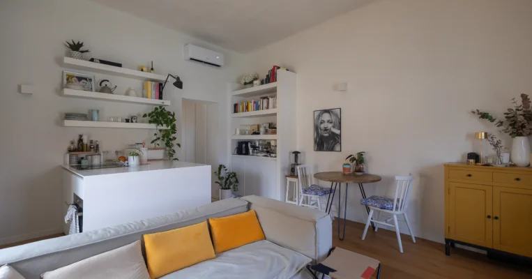 Servigo bilocale affitto Forcella 6